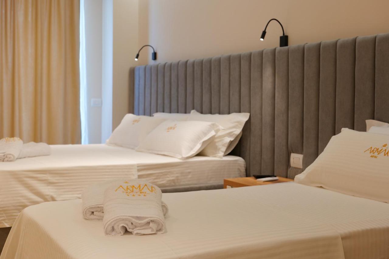 Armar Hotel Sarandë Esterno foto